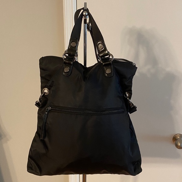 Kenneth Cole Reaction Backpack - Picture 7 of 11